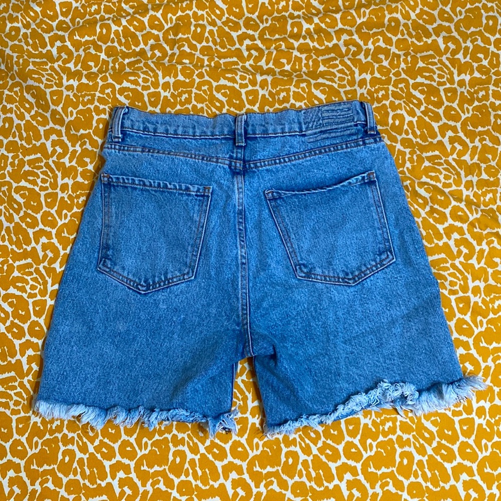 REVICE Denim High Waisted Short - Picture 3 of 3
